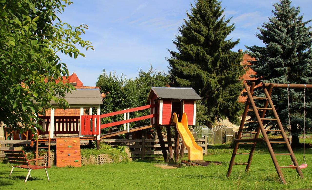 Ferienhof Cunnersdorf Apartamento Estância Termal de Gohrisch Exterior foto